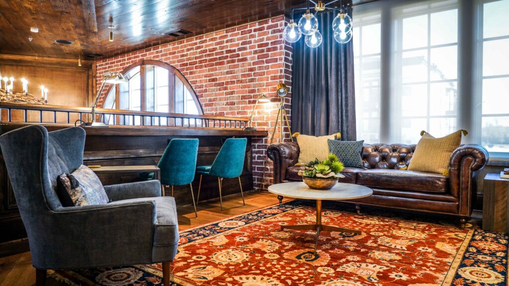 Leasing Center